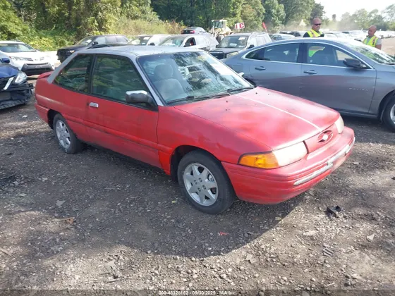 1995 Ford Escort LX/SPORT