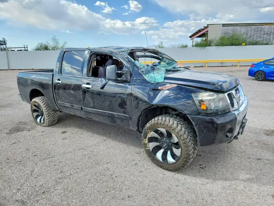 2006 Nissan Titan SE