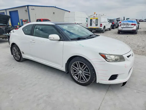 2011 Scion tC