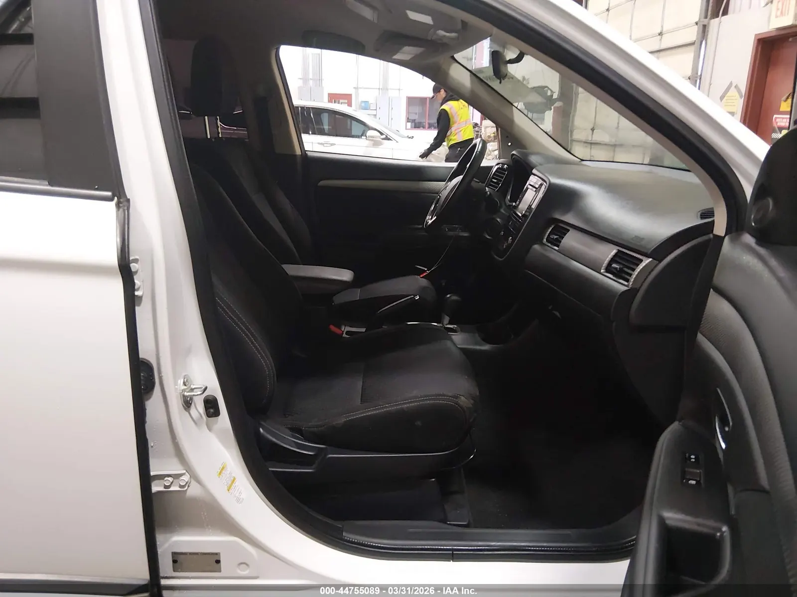 2016 Mitsubishi Outlander SE