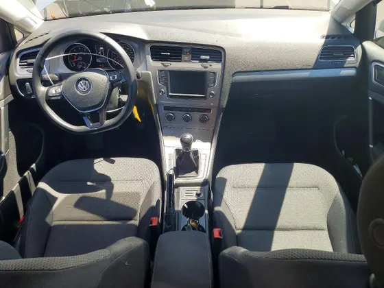 2016 Volkswagen Golf SportWagen TSI S