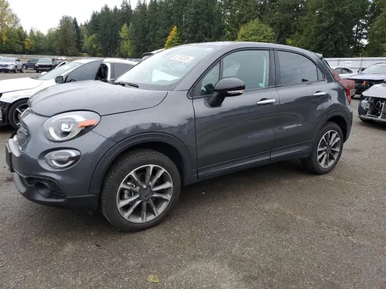 2023 FIAT 500X Pop