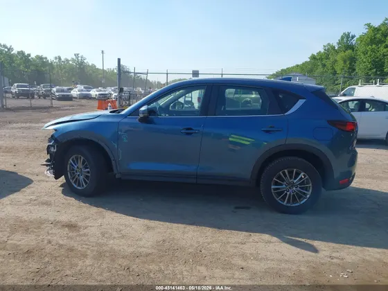 2018 Mazda CX-5 Sport