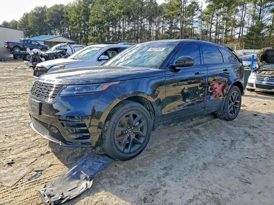 2025 Land Rover Range Rover Velar Dynamic SE