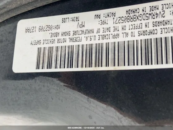 2011 Volkswagen Routan SEL w/Navigation