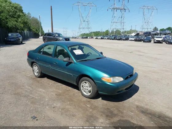 1998 Ford Escort SE