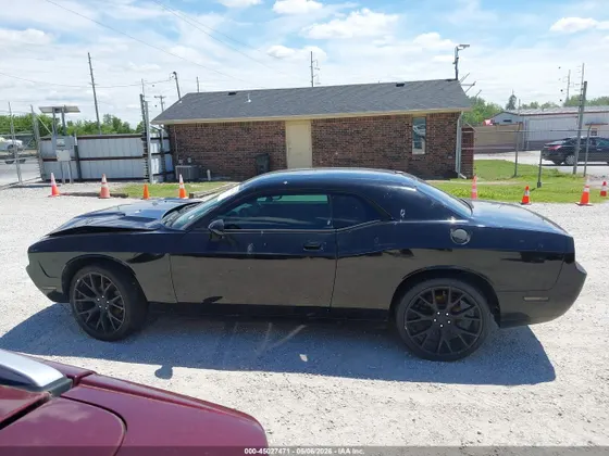 2009 Dodge Challenger SE