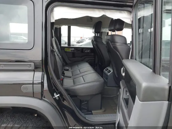 2024 INEOS Grenadier Station Wagon FIELDMASTER EDITION/TRIALMASTER EDITION