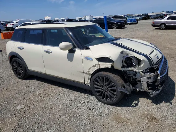 2022 MINI Clubman Cooper S