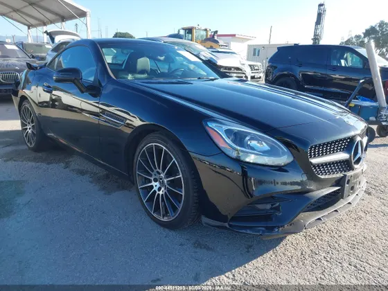 2020 Mercedes-Benz SLC SLC 300