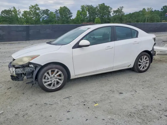 2012 Mazda Mazda3 i Grand Touring