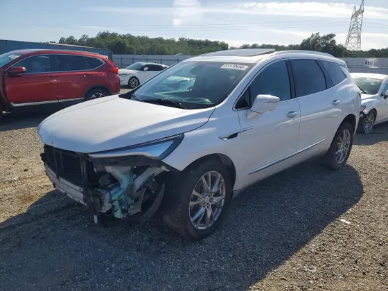 2022 Buick Enclave Premium