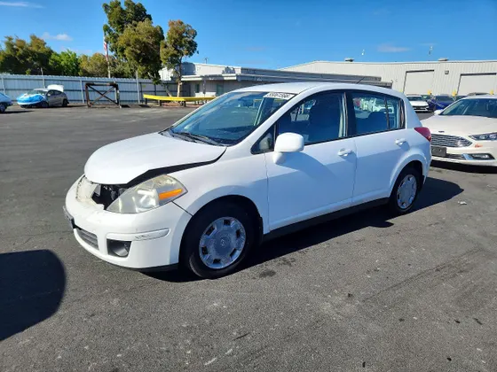 2007 Nissan Versa 1.8 SL