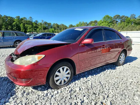 2006 Toyota Camry LE