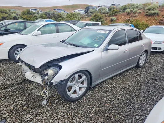 2005 INFINITI G35 Sedan G35