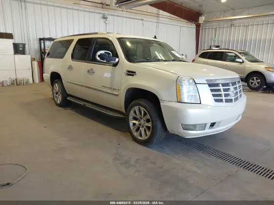 2008 Cadillac Escalade ESV STANDARD