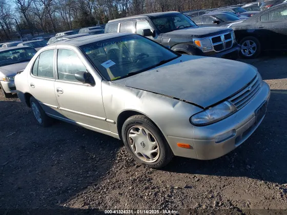 1997 Nissan Altima XE