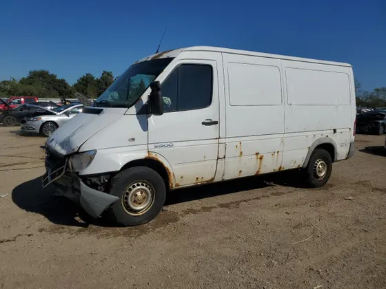 2005 Dodge Sprinter 2500
