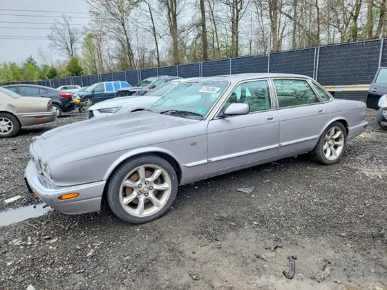 2000 Jaguar XJ Supercharged