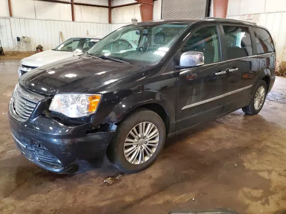 2015 Chrysler Town & Country Touring-L