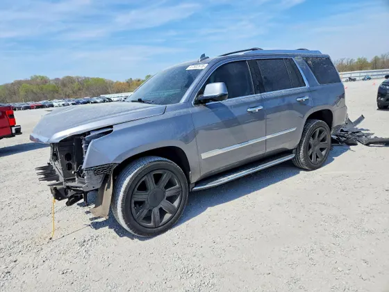 2020 Cadillac Escalade Luxury