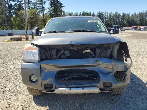 2015 Nissan Titan SL