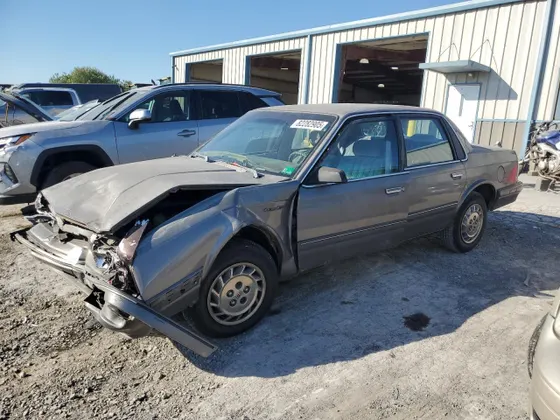 1993 Oldsmobile Cutlass Ciera/Cruiser S
