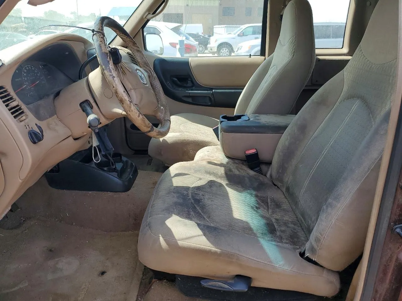 2003 Mazda B-Series 4WD Truck SE