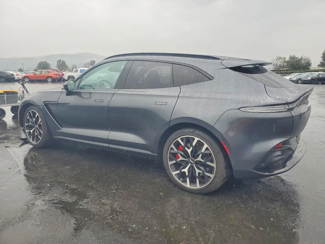 2021 Aston Martin DBX