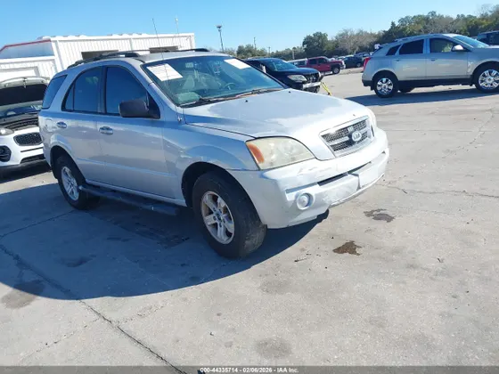 2005 Kia Sorento LX