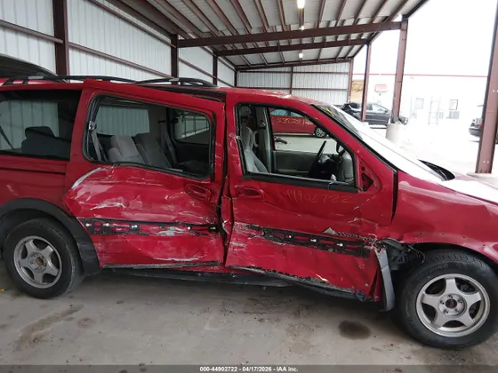 2000 Pontiac Montana M16