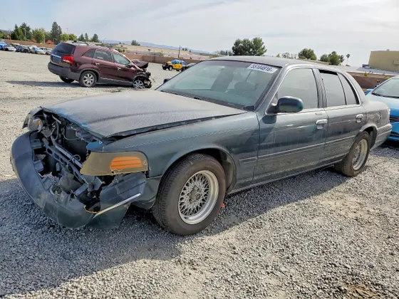 1998 Ford Crown Victoria LX