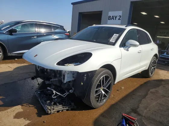 2023 Porsche Macan