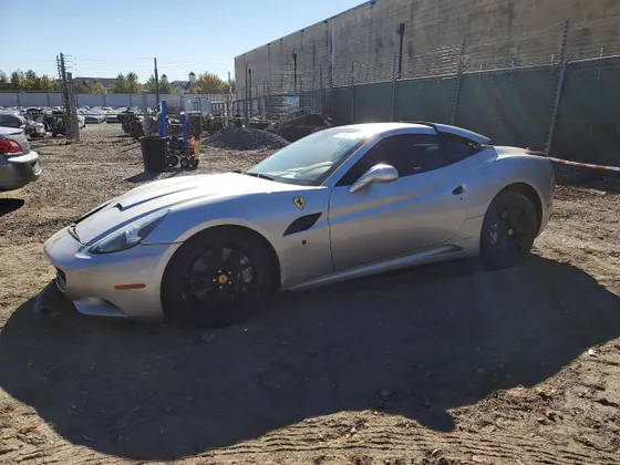 2010 Ferrari California