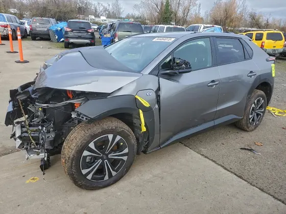2025 Subaru Solterra Premium