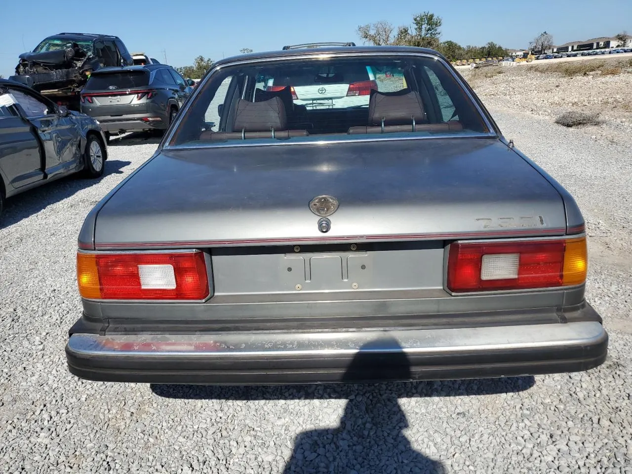 1985 BMW 524 - 528 - 535 - 635 - 735 735I