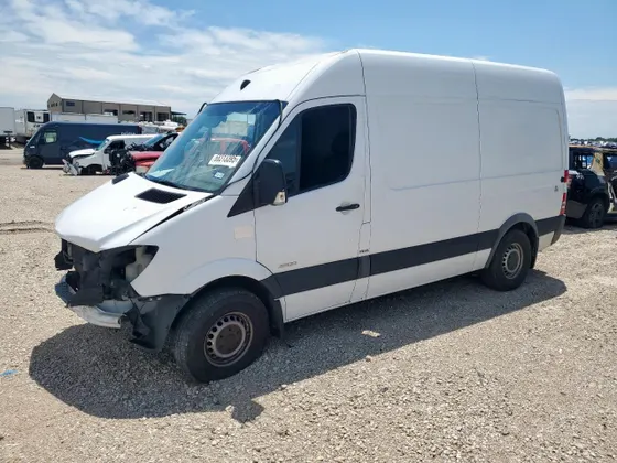 2016 Freightliner Sprinter Cargo Van 2500