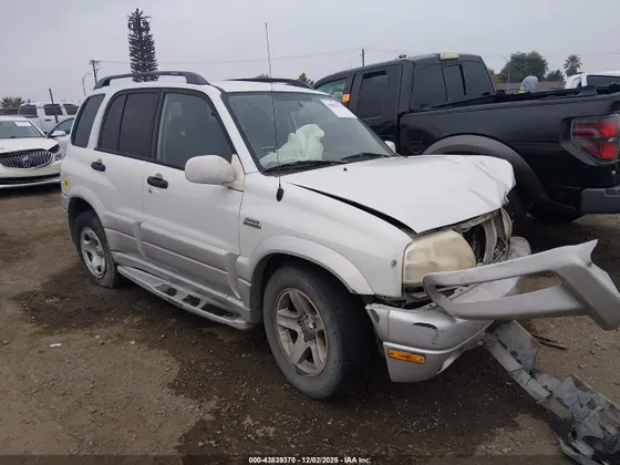 2003 Suzuki Grand Vitara