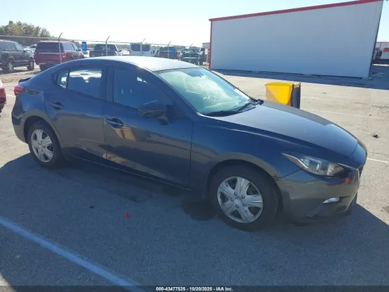2015 Mazda Mazda3 i SV