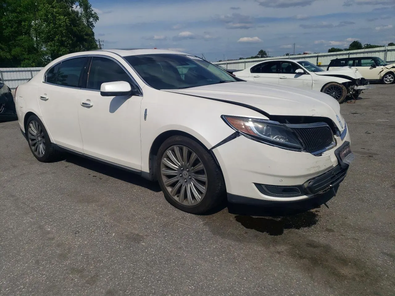 2015 Lincoln MKS