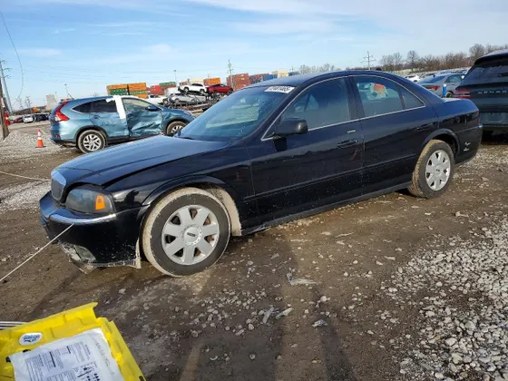 2005 Lincoln LS w/Luxury Pkg
