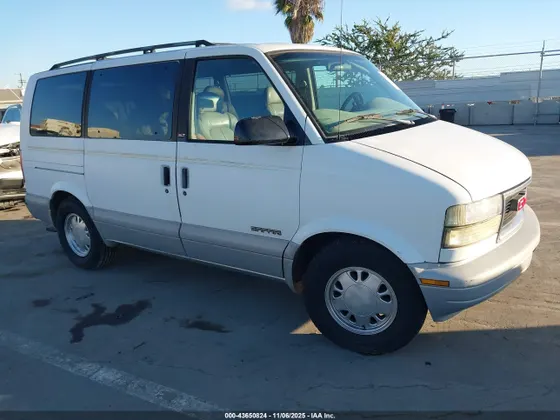 1999 GMC Safari Passenger SLT