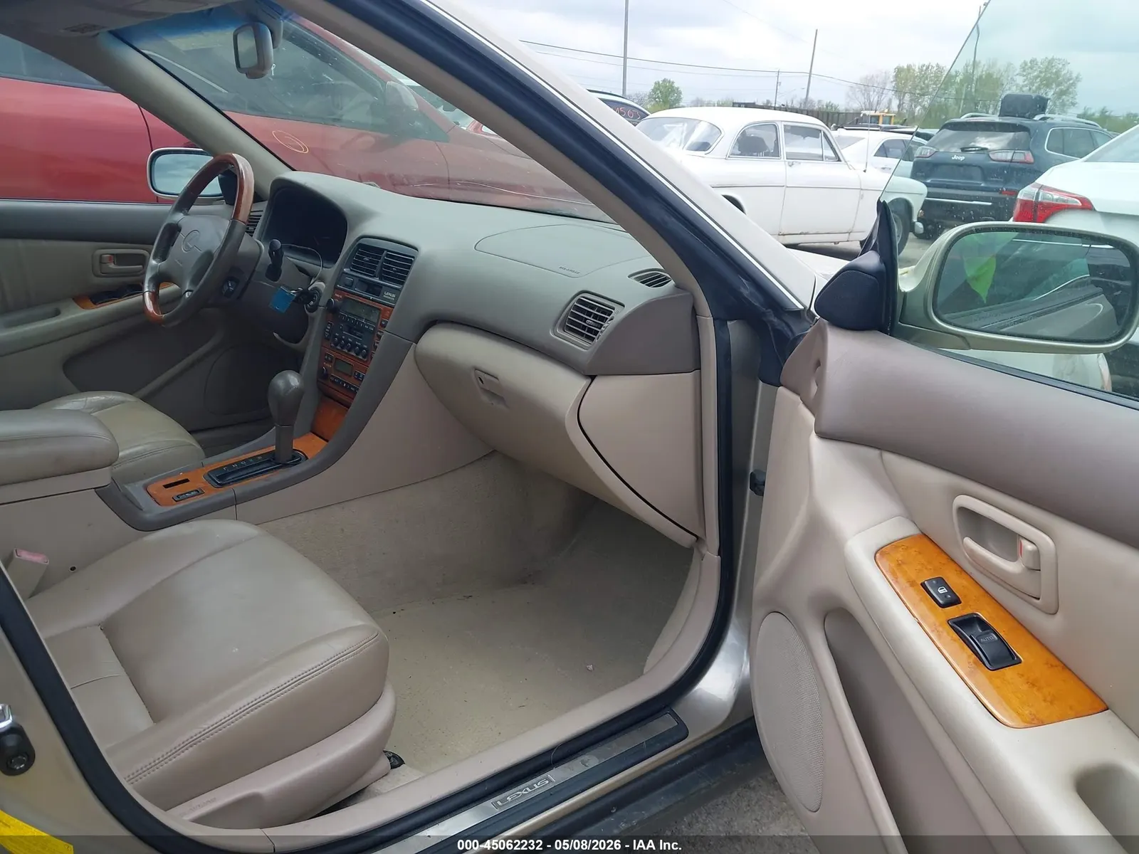 2000 Lexus ES 300