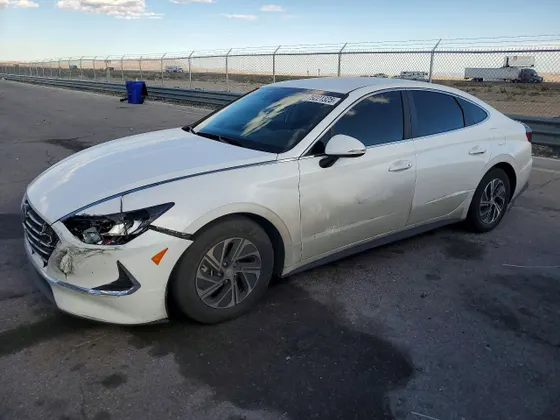 2022 Hyundai Sonata Hybrid Blue