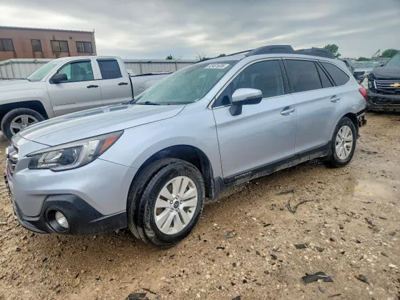 2019 Subaru Outback Premium