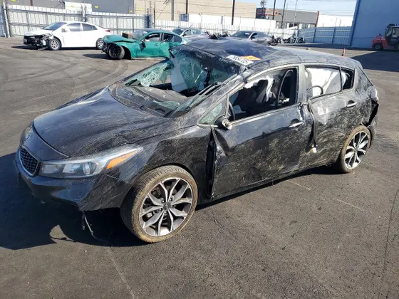 2018 Kia Forte5 SX