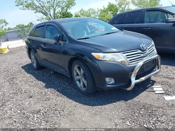 2010 Toyota Venza BASE V6