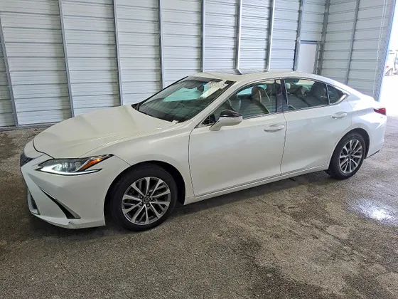 2022 Lexus ES ES 350