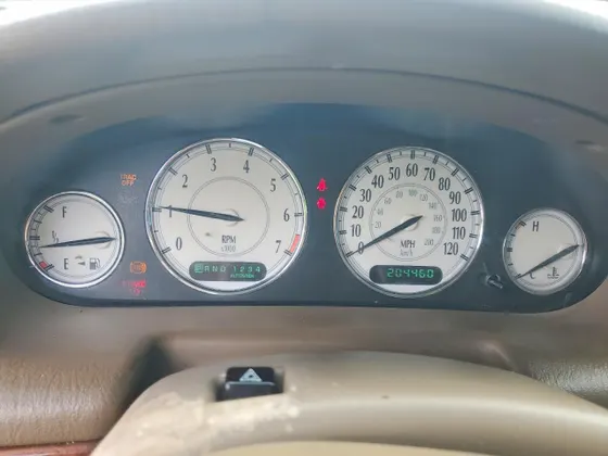 2004 Chrysler 300M
