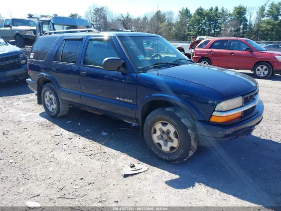 2002 Chevrolet Blazer LS
